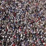 Buchos of people