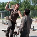 Daryl flying zombie kill