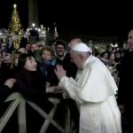 Pope Francis slaps excited woman's hand