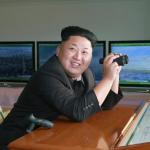 Kim Observe la Democratie