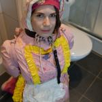 Halal: German whores are to clean the toilet, to eat muslim shit