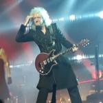 Brian May Looking Into Crowd