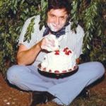 Johnny Cash Eating Cake