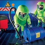 Hazmat Playmobil meme