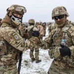 Cool picture of Ukrainian and American Soldiers