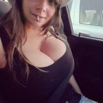 No seatbelt for big boobs