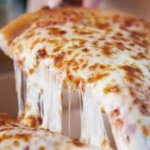 Gooey cheesey pizza