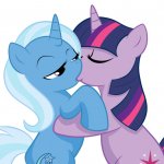 MLP Lesbian Kiss
