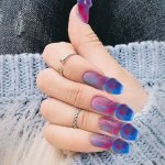 nails