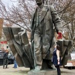 Lenin statue in Seattle meme