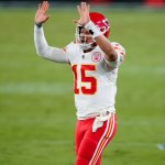 Mahomes High Fives