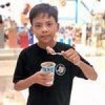 Kid who likes Ice cream so much