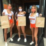 Hooters girls