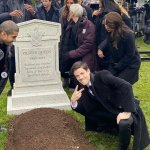 Grant Gustin on Green Arrow's grave