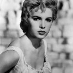 Stella Stevens