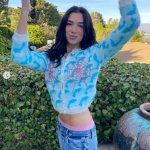 Dua Lipa jeans meme