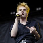 gerard way middle finger