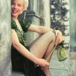 Marilyn Monroe legs