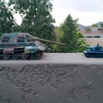 Big Tank vs Small Tank meme