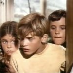 THREE KIDS PEEP IN (Secrets Of The Pirate's Inn, 1969)