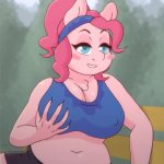 Pinkie goods GIF Template