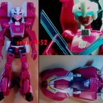 Arcee Action Figure 3
