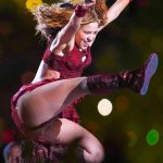 Shakira kick