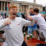 England win 2:0