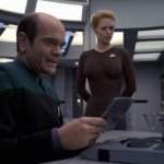 Seven of Nine and the Doctor. Star Trek: Voyager.