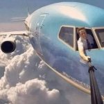 Pilot selfie meme
