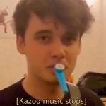 Wilbur Soot kazoo music stops kazoo music resumes