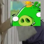 King pig screaming GIF Template