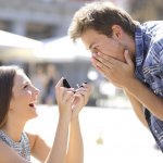 woman proposing to man