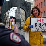 Russian protests putin's invasion of Ukraine