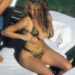 Shakira bikini