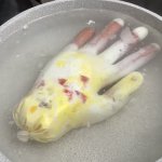 Hotdog omelette glove