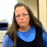 Kim Davis - homophobe, Trump fan