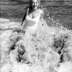 Marilyn Monroe ocean