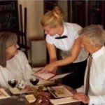 WOMAN, WAITRESS, MAN, RESTAURANT