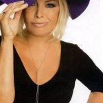 Kim Wilde hat