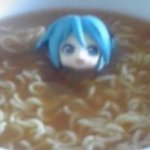 mikudayo drowns in noodles