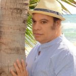 Juan Gabriel palmera