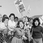 Pro-segregation protestors