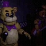 Golden Freddy dancing