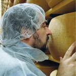 salvini annusa formaggio