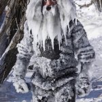 I can’t be the only one | Me after chewing mint gum and then drinking ice water: | image tagged in ice man | made w/ Imgflip meme maker