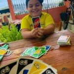 UNO kid with 1 card