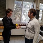 toto menaçant et tata effrayée