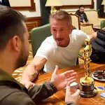 Sean Penn gives Oscar to Zelensky