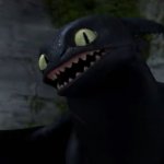 Scared Toothless (HTTYD) meme